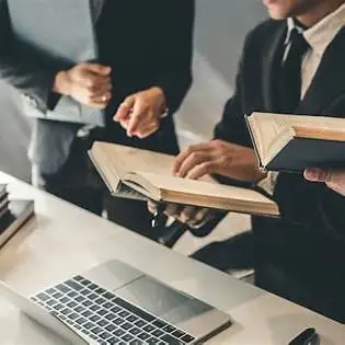 ¿Por qué es importante contar con un abogado penalista en situaciones delicadas?